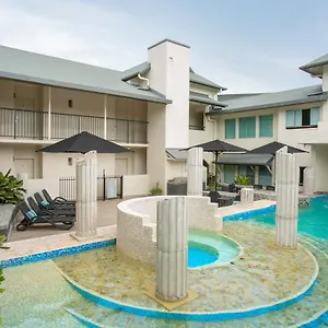 Hotel Mantra In The Village, Port Douglas
