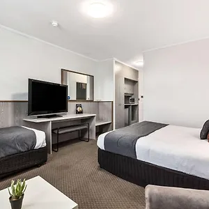 Comfort Glenelg 3*, Adelaide Australia
