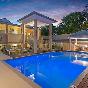 Aparthotel The Newport On Macrossan - Adults Only, Port Douglas